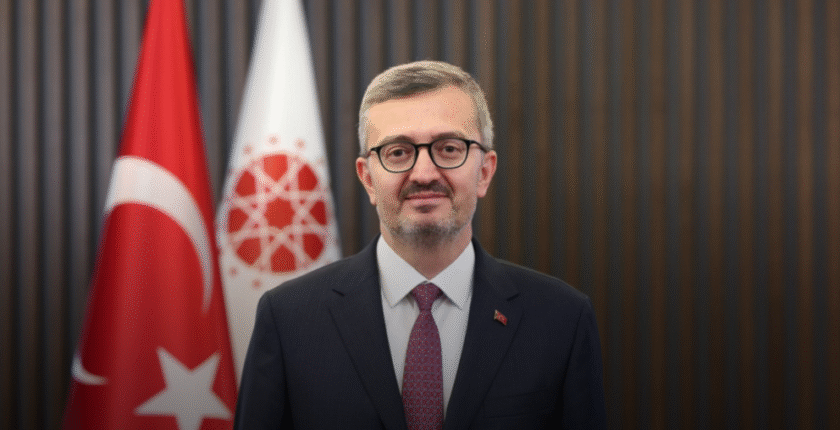 İletişim Başkanı Burhanettin Duran’dan 23 Nisan Mesajı: “Milli İradenin ve Bağımsızlığın İlanıdır”