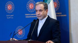 İran Dışişleri Bakanı Arakçi: Netanyahu Amerikalıların Hayatıyla Kumar Oynadı