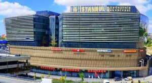 İmamoğlu’nun Babası ve Oğlu, Yolsuzluk Soruşturması Kapsamında İfade Verdi