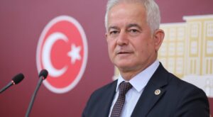 Chp’li̇ Güneşhan: “Usta Öğreti̇ci̇ Atamalarında Li̇yakate Uyulmuyor”