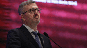 İletişim Başkanı Burhanettin Duran’dan Şehit Polis Memuru Seçkin Yalçın İçin Taziye Mesajı