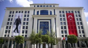 AK Parti’den CHP’ye Suriye ve Yerel Yönetim Tepkisi