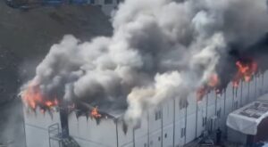 İnşaat Alanındaki Konteynerlerde Yangın