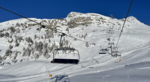 İsviçre’de Kayak Merkezinde Facia: Patlamada 10 Kişi Hayatını Kaybetti