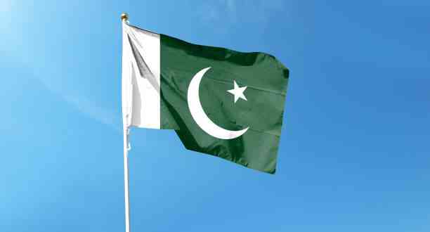 Pakistan’da İşçi Otobüsüne Bombalı Saldırı: 1 Ölü, 8 Yaralı