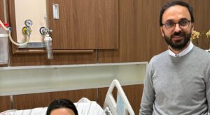 Siirt’te Bir İlk: 8 Saat Süren Yüksek Riskli Baş-Boyun Ameliyatı Başarıyla Tamamlandı