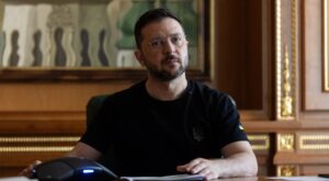 Zelenskiy’den Savaşın 4’üncü Yıl Dönümü Mesajı: “Devletimizi Kaybetmedik”