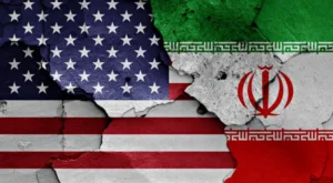 ABD’li Senatör Murphy’den Sert Trump Eleştirisi: “Savaş Kararını İsrail Dikte Etmemeli”