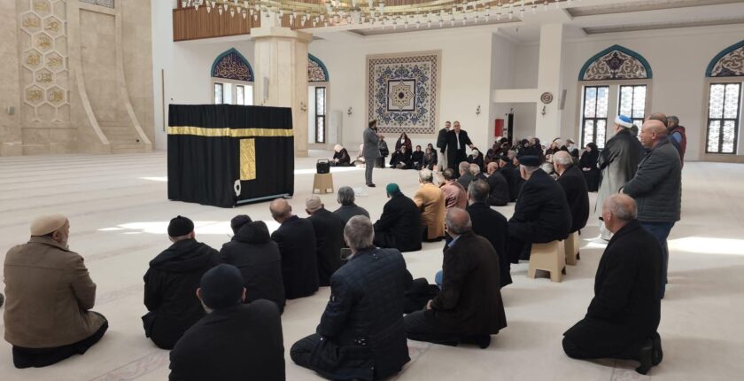 Kars’ta Hacı Adaylarına Yönelik Kapsamlı Eğitim Semineri Düzenlendi