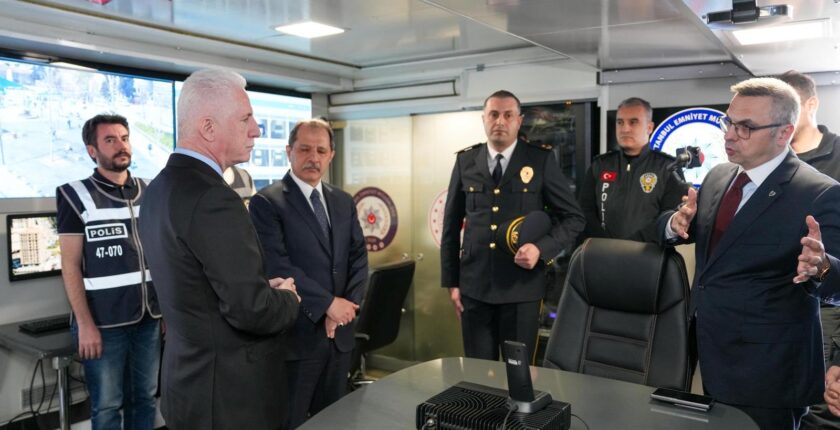 İstanbul Valisi Davut Gül’den Yatırım ve Güvenlik Mesaisi