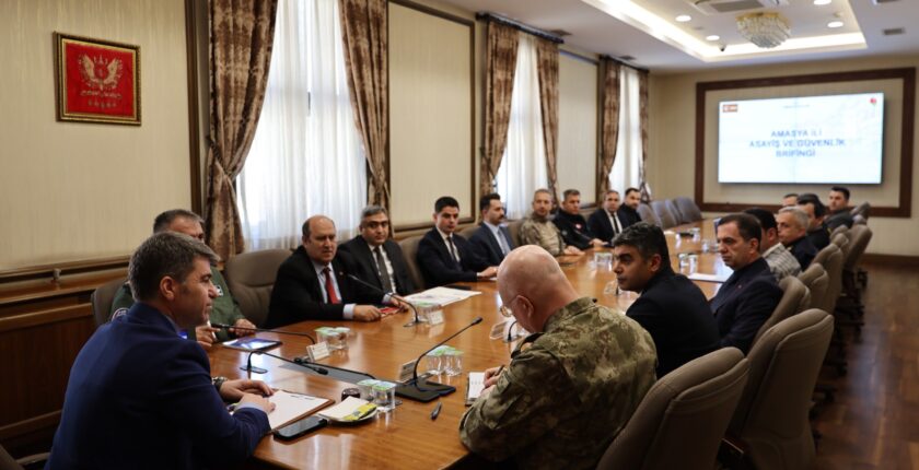 Amasya’da Güvenlik ve Asayiş Masaya Yatırıldı: İl Güvenlik Toplantısı Gerçekleşti
