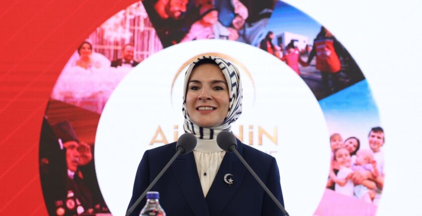 Bakan Göktaş Duyurdu: Haziran Ayı Yaşlı Ve Engelli Aylıkları Hesaplara Yatırılmaya Başlandı