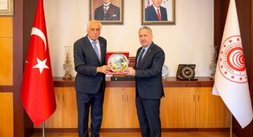 Ankara’da Siirt Zirvesi: Ekonomi ve Yatırım Gündemi Değerlendirildi